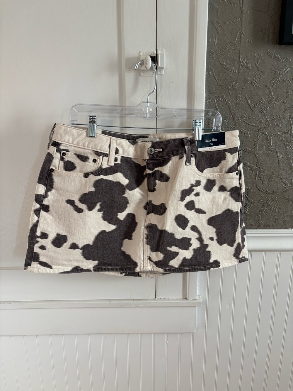 Abercrombie curve love Cow Print Denim Mini Skirt